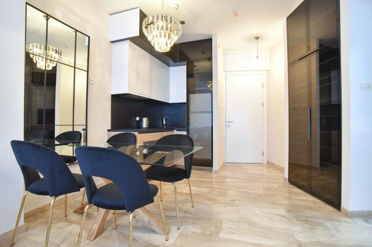 Apartment Prometheus *