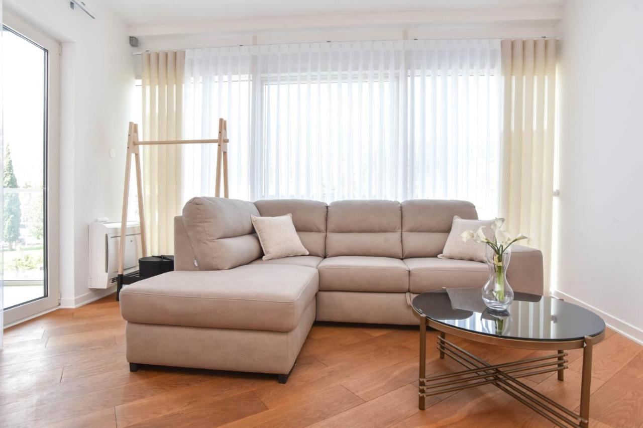 Apartment Prometheus *